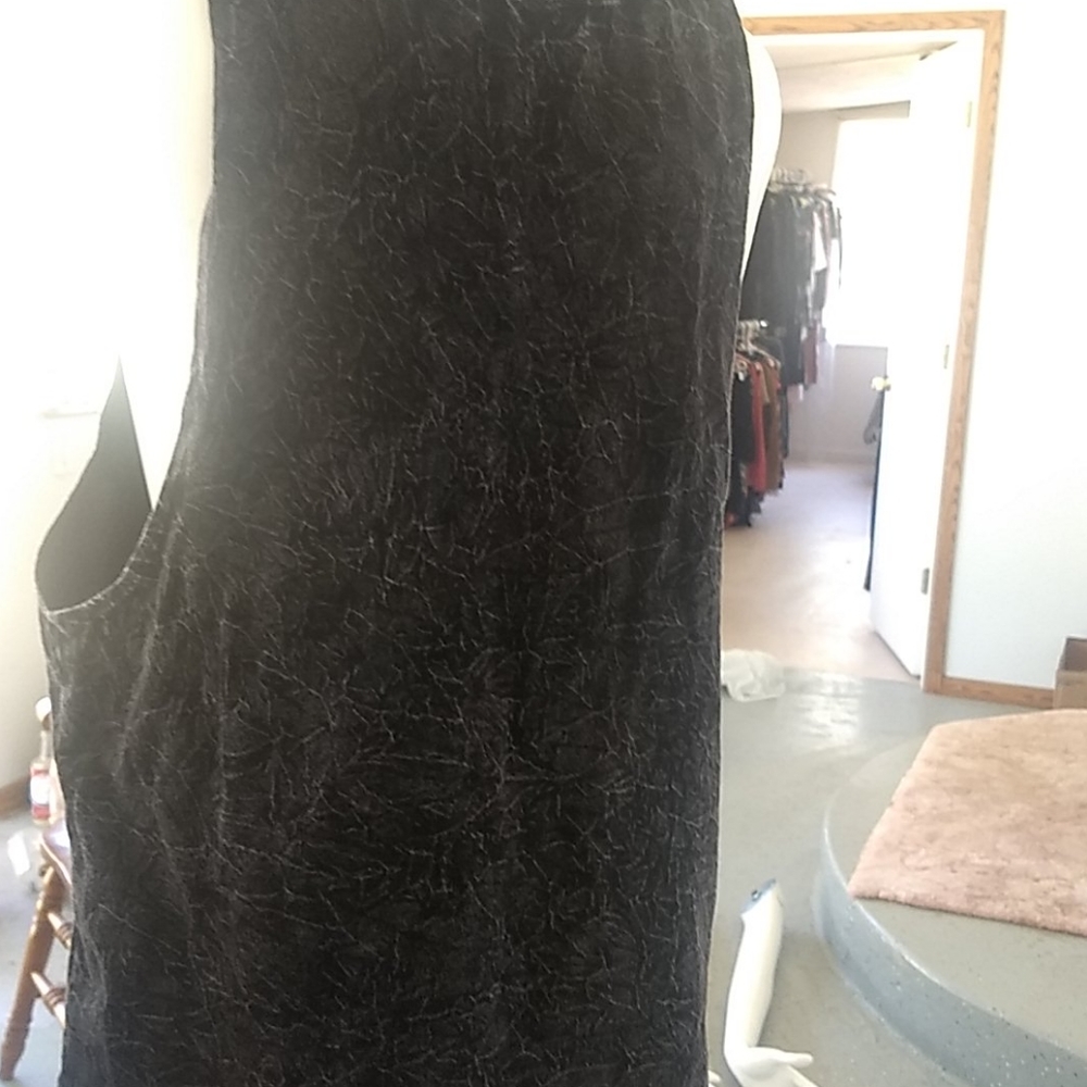 Tank top - Picture 2 of 2